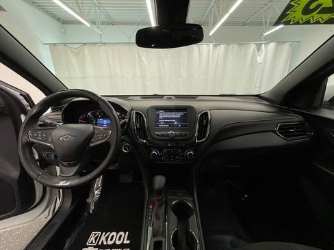 Used 2023 Chevrolet Equinox RS w/ LPO, Floor Liner Package AWD/4WD image 13