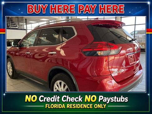 Used 2017 Nissan Rogue SV AWD/4WD image 5