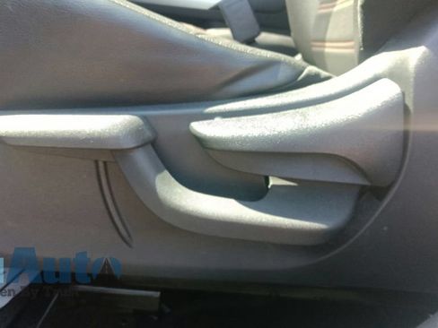 Used 2019 Nissan Kicks SR w/ SR Premium Package FWD image 20