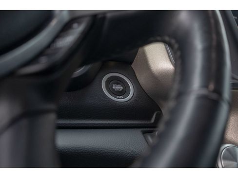 Used 2019 RAM 1500 Laramie AWD/4WD image 26