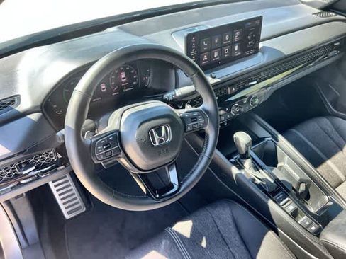 Used 2024 Honda Accord Sport image 15