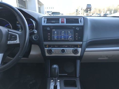 Used 2017 Subaru Legacy 2.5i Limited image 24