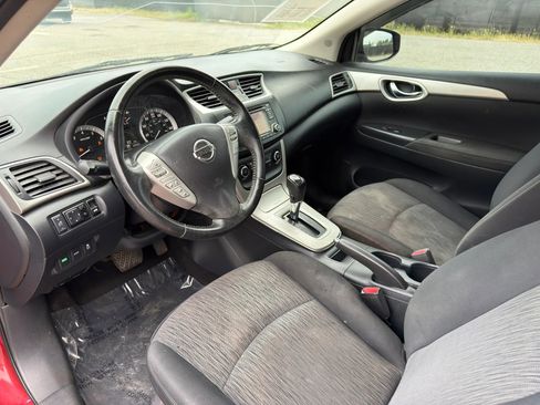 Used 2015 Nissan Sentra SV FWD image 17