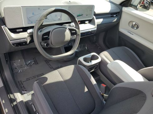 Used 2024 Hyundai Ioniq 5 SEL image 7
