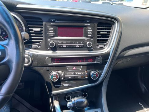 Used 2015 Kia Optima LX image 10