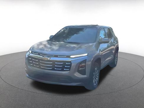 Used 2025 Chevrolet Equinox LT image 7