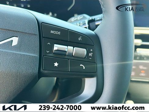 New 2026 Kia Sportage SX FWD image 37