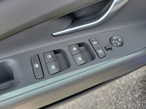 Certified 2023 Hyundai Elantra SEL FWD image 16