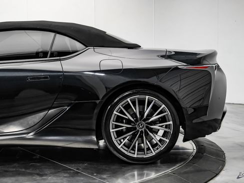 Used 2024 Lexus LC 500 Convertible w/ Touring Package RWD image 12