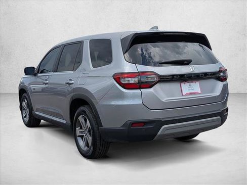 Certified 2024 Honda Pilot EX-L image 8