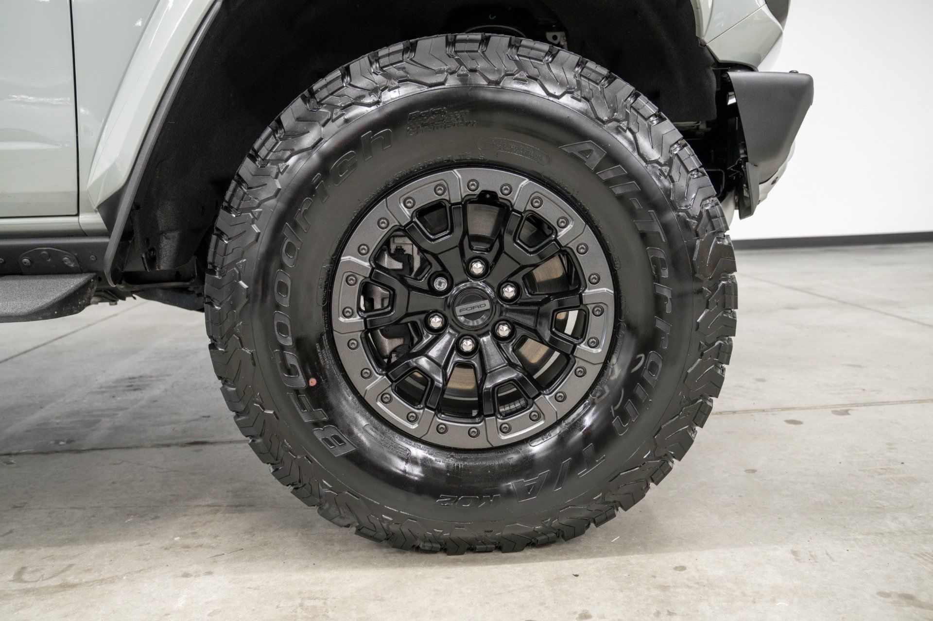Used 2024 Ford Bronco Raptor w/ Interior Carbon Fiber Pack 6 AWD/4WD image 50