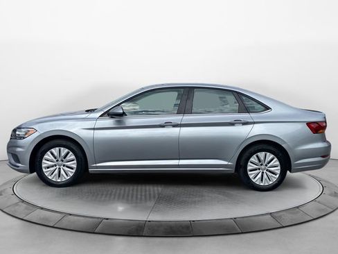 Used 2019 Volkswagen Jetta S w/ Driver Assistance Package image 2