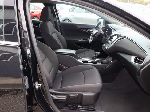 Used 2023 Chevrolet Malibu LT image 22