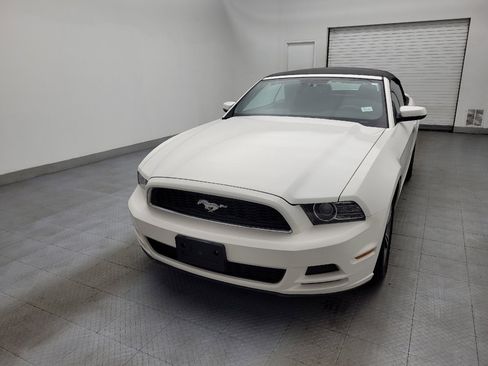 Used 2013 Ford Mustang Premium image 15
