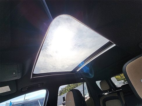 New 2026 Chevrolet Equinox ACTIV w/ Convenience Package III image 26