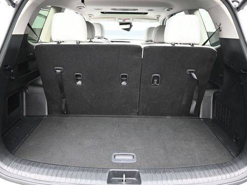 Used 2025 Kia Telluride S FWD image 22