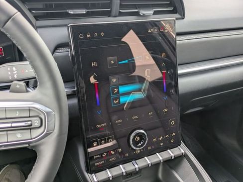 New 2026 GMC Terrain Elevation w/ Elevation Premium Package image 23