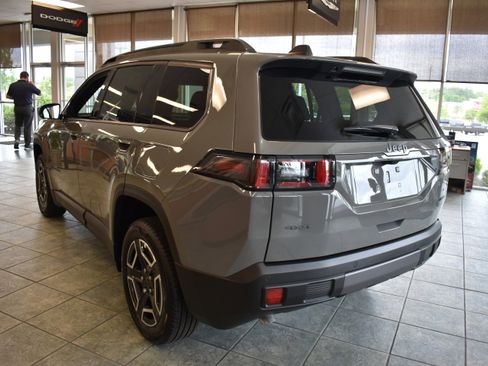 New 2026 Jeep Cherokee Laredo AWD/4WD image 6