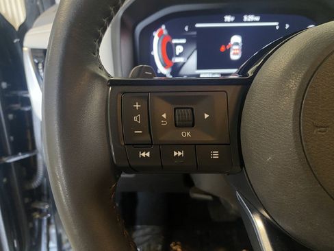 Used 2024 Nissan Rogue SL w/ SL Premium Package AWD/4WD image 38