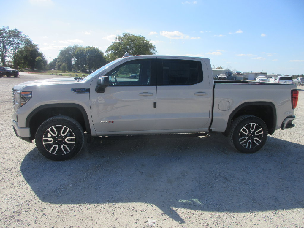 New 2026 GMC Sierra 1500 AT4 w/ AT4 Premium Package AWD/4WD image 9