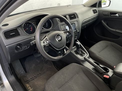 Used 2016 Volkswagen Jetta S FWD image 10