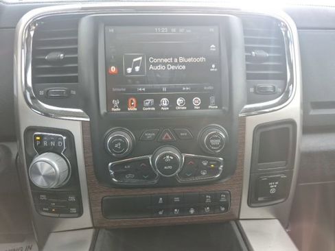 Used 2017 RAM 1500 Laramie w/ Convenience Group image 21