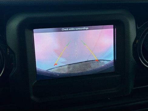 Used 2022 Jeep Wrangler Unlimited Sport image 2