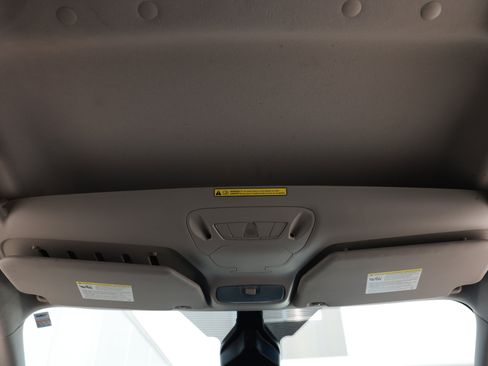 Used 2020 Ford Transit Connect XL FWD image 29