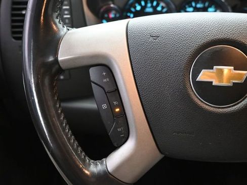 Used 2013 Chevrolet Silverado 1500 LT AWD/4WD image 23