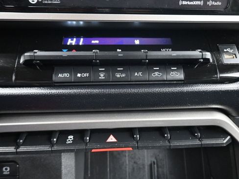 Used 2022 Toyota Tundra SR5 w/ SR5 Convenience Package image 25