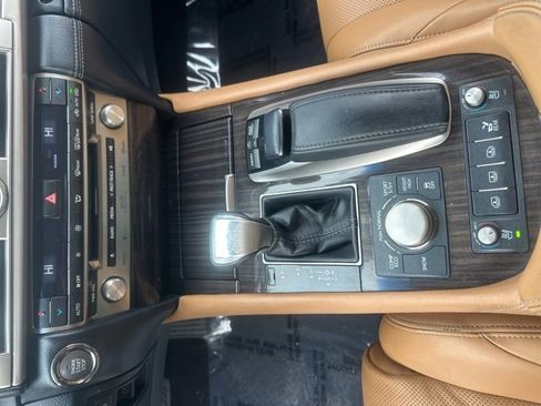 Used 2013 Lexus LS 460 image 18