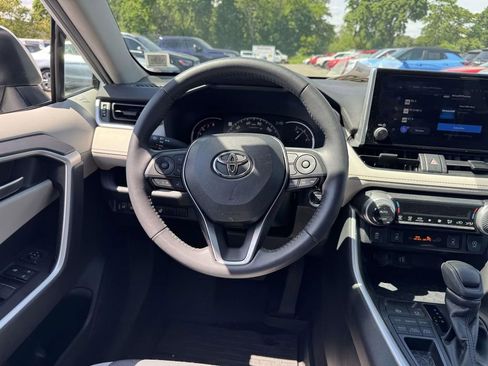 Used 2023 Toyota RAV4 XLE w/ XLE Grade Weather Package AWD/4WD image 17