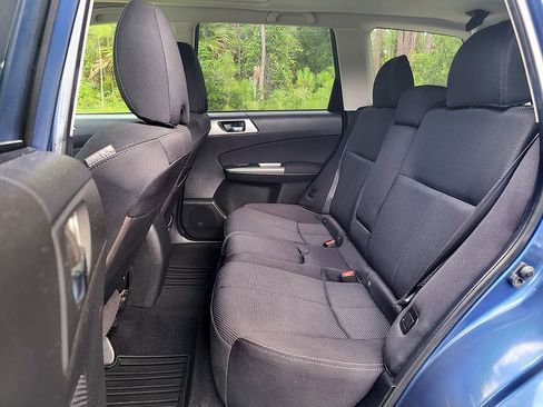 Used 2012 Subaru Forester 2.5X Premium AWD/4WD image 19