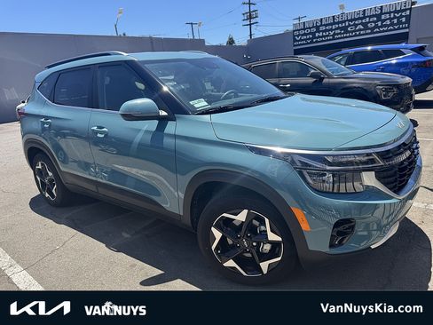 Used 2026 Kia Seltos EX FWD image 1