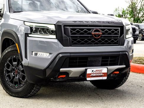 Used 2022 Nissan Frontier Pro-X w/ Pro-X Premium Package image 3