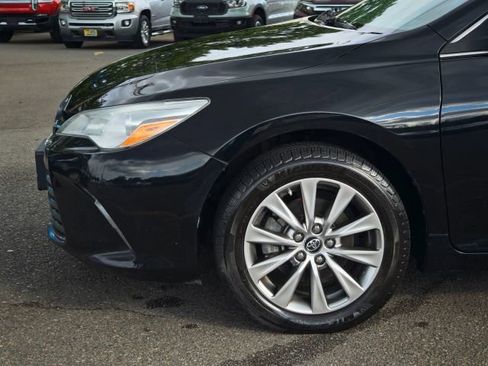 Used 2017 Toyota Camry XLE FWD image 42