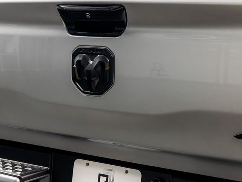 Used 2023 RAM 1500 Big Horn AWD/4WD image 19