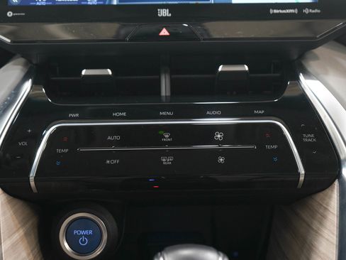 Used 2021 Toyota Venza XLE w/ Activity Package (TMS) image 16