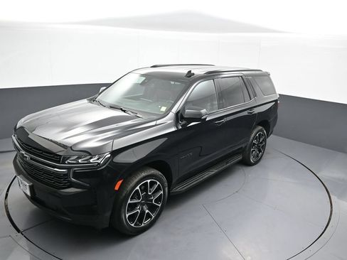 Used 2022 Chevrolet Tahoe RST w/ Luxury Package AWD/4WD image 37