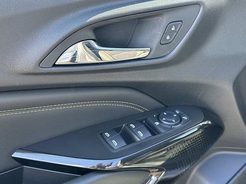 Certified 2024 Chevrolet Trax ACTIV w/ Sunroof Package FWD image 15