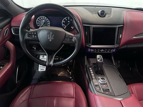 Used 2022 Maserati Levante Modena S image 13