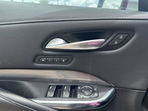 Used 2024 Cadillac XT4 Premium Luxury FWD image 23
