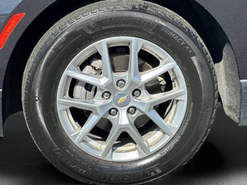 Used 2022 Chevrolet Equinox LT FWD image 24