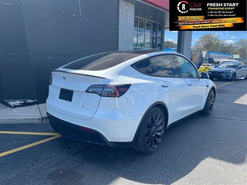 Used 2021 Tesla Model Y Performance image 7