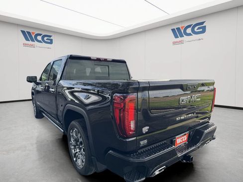 Used 2024 GMC Sierra 1500 Denali Ultimate AWD/4WD image 5