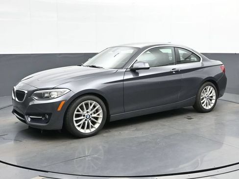 Used 2016 BMW 228i Coupe RWD image 4