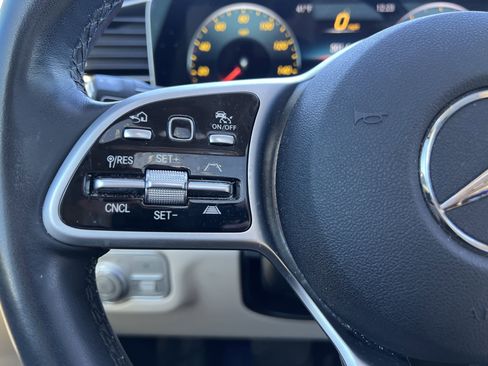 Certified 2021 Mercedes-Benz GLE 350 4MATIC image 19