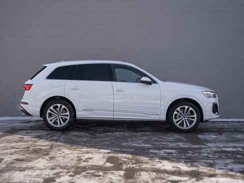 Used 2025 Audi Q7 3.0T Premium Plus w/ Premium Plus Package image 8