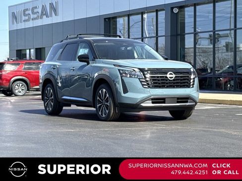 New 2026 Nissan Pathfinder Platinum AWD/4WD image 1