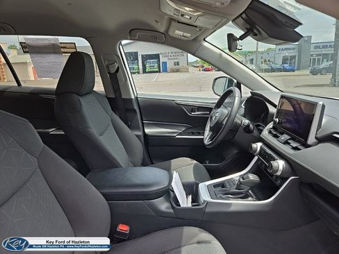 Used 2024 Toyota RAV4 XLE w/ Weather Package AWD/4WD image 16